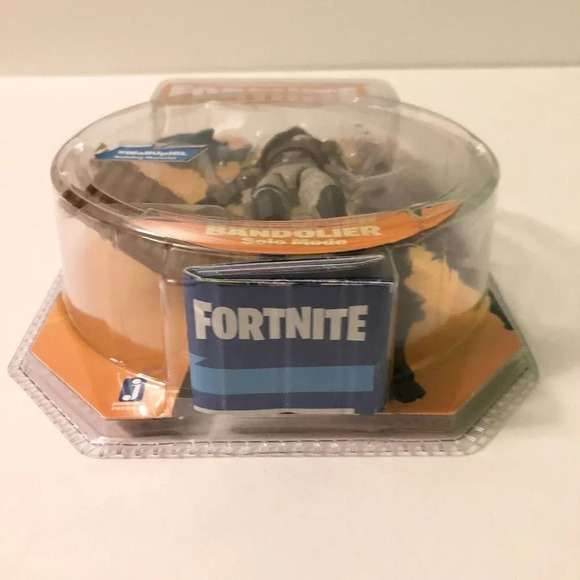 2018 Fortnite Bandolier Solo Mode  Action Figure Epic Games Damaged Box - Picture 5 of 16